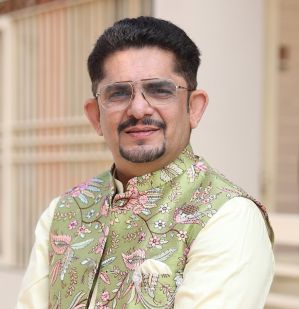 Tushar.jpg
