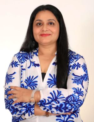 RakhiKhanduja.jpg