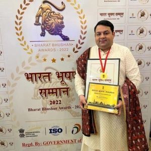 Rthakkar.jpg
