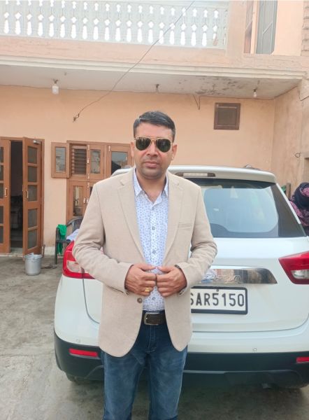 File:Harinder Malik4.jpg